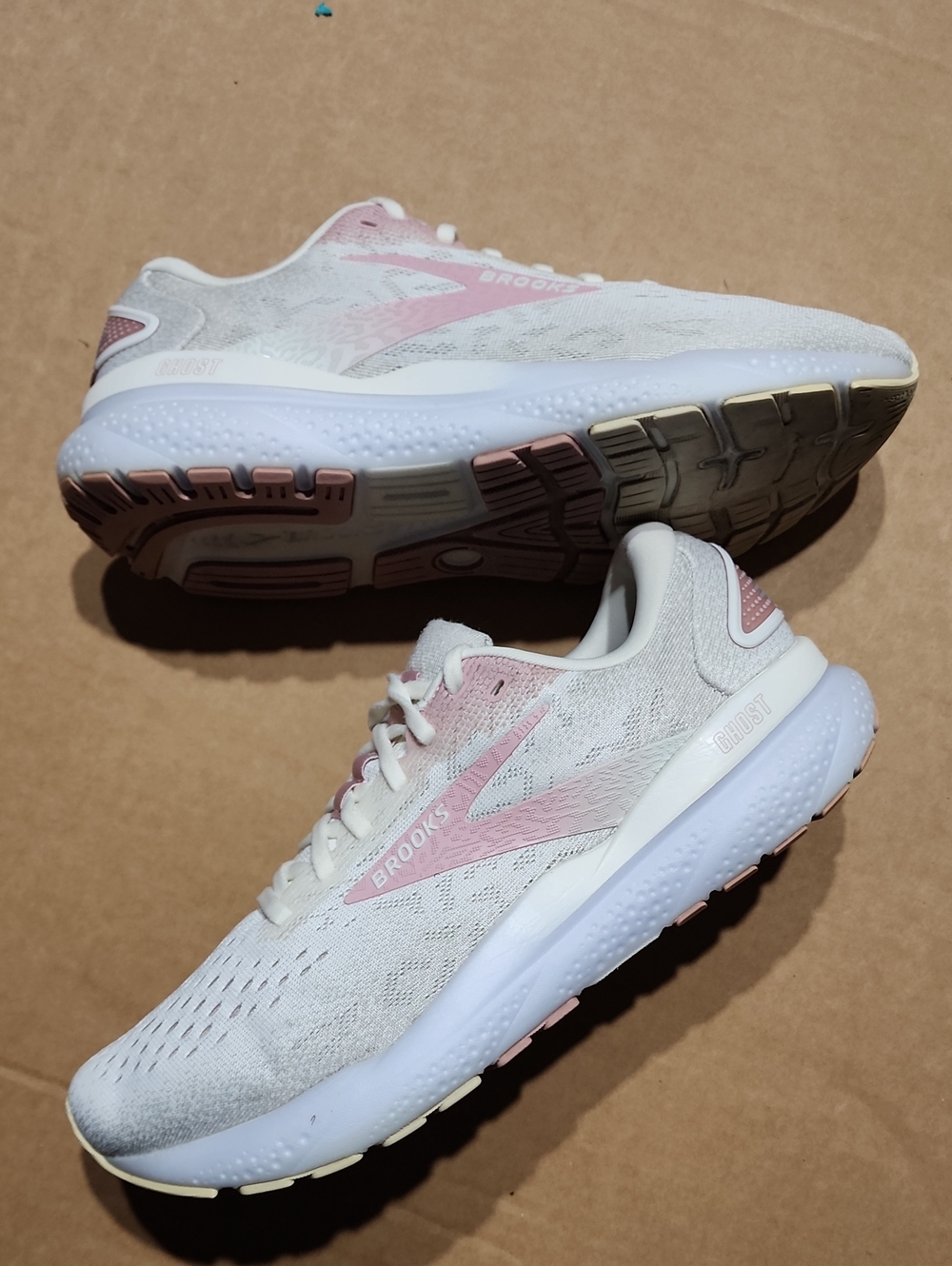 Brooks Ghost 16 Women Running Shoes Coconut/Zephyr/White Sz 10